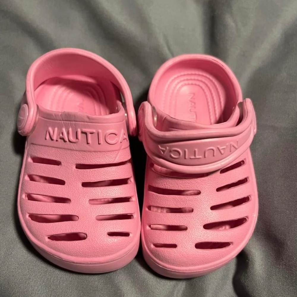 Nautica toddler clogs